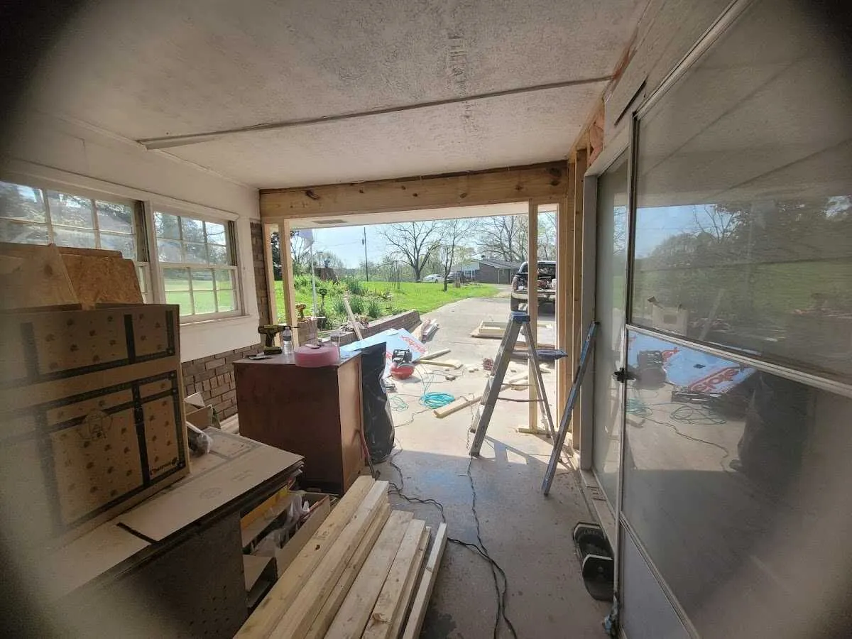 Air movers and dehumidifier for Drying & Dehumidification in Miles City